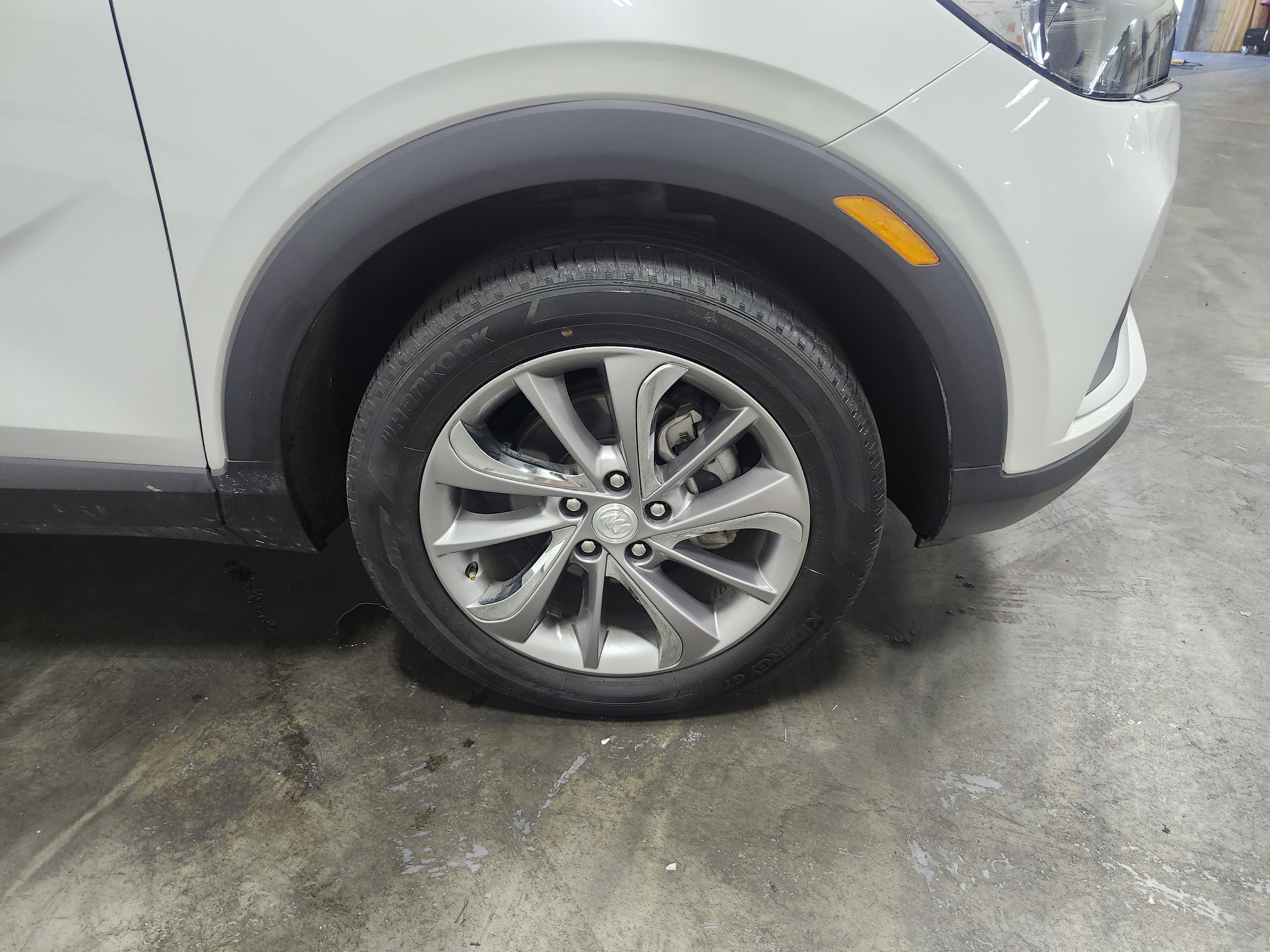 Used 2020 Buick Encore GX Select w/ Experience Buick Package AWD/4WD image 14