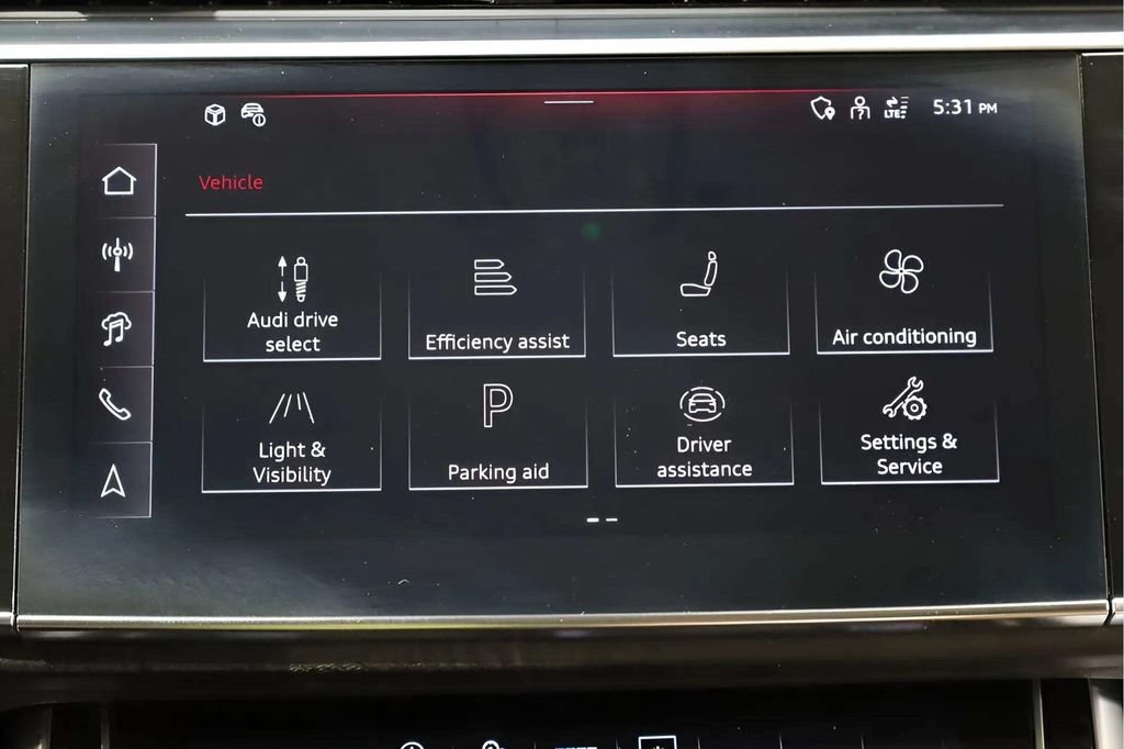 Used 2025 Audi Q8 Premium w/ Black Optic Package AWD/4WD image 9