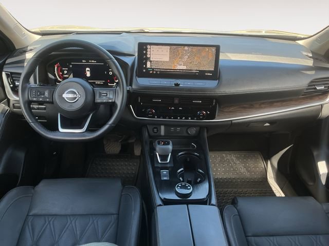 Used 2024 Nissan Rogue Platinum w/ Platinum Premium Package AWD/4WD image 10