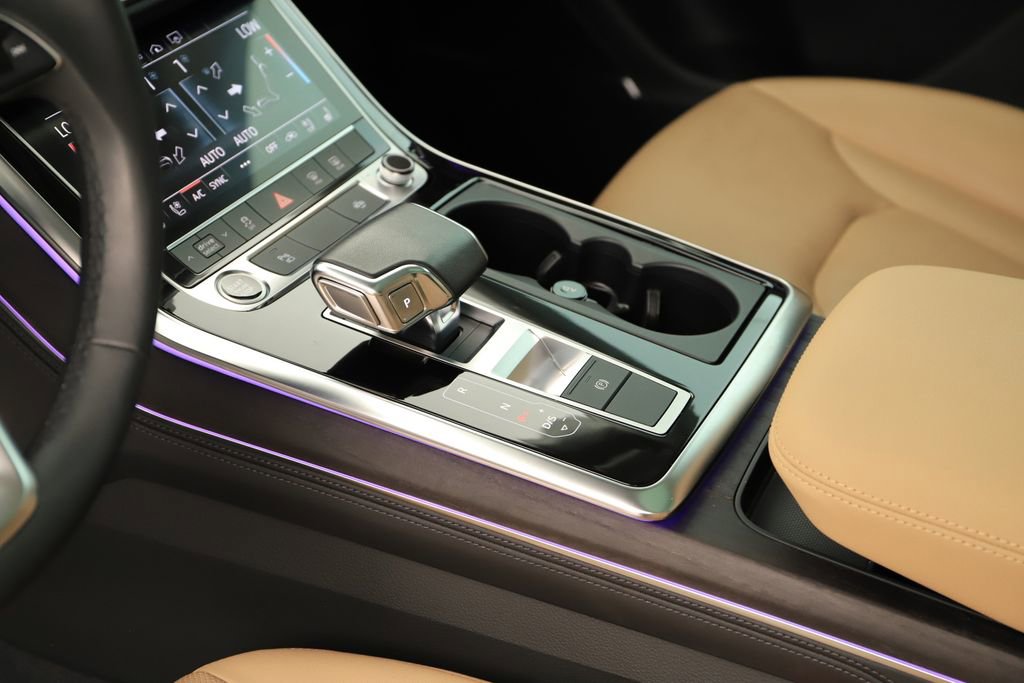 Certified 2023 Audi Q8 Premium Plus w/ Premium Plus Package image 17