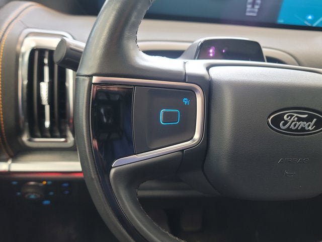 Used 2025 Ford Expedition Tremor AWD/4WD image 30