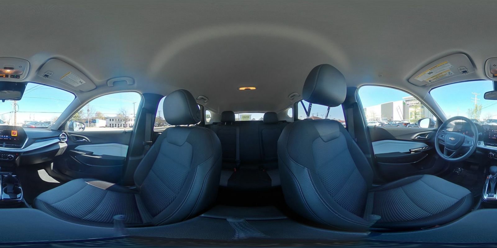 Used 2025 Chevrolet Trax LT image 41