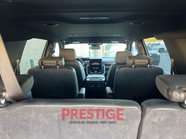 Used 2025 GMC Yukon XL Denali image 22