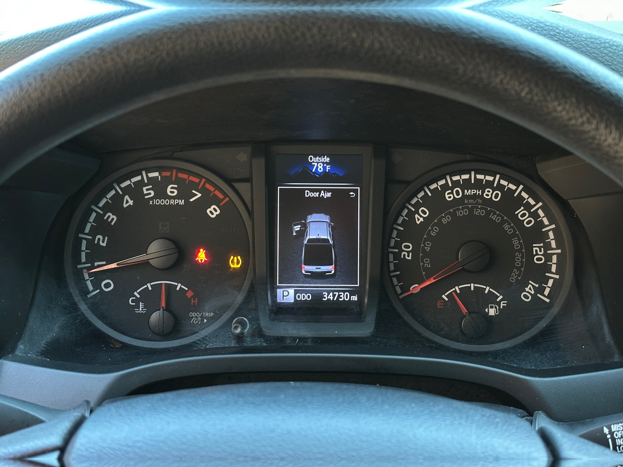 Used 2022 Toyota Tacoma SR w/ SR Convenience Package RWD image 17