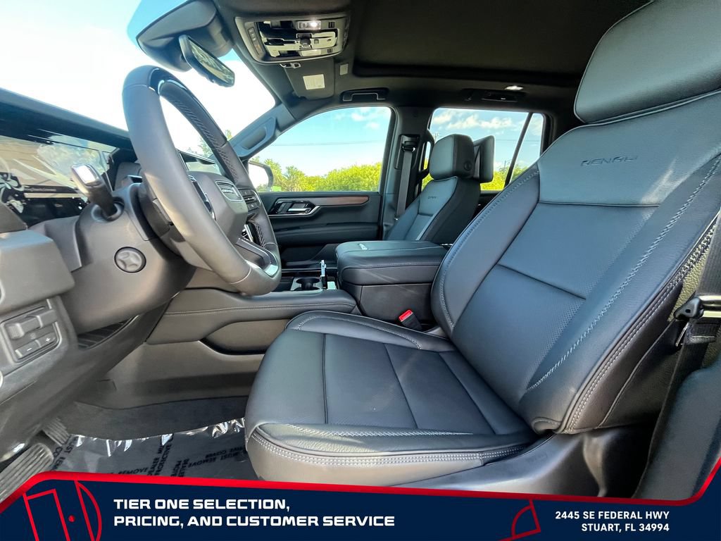 New 2026 GMC Yukon Denali w/ Denali Reserve Package AWD/4WD image 10