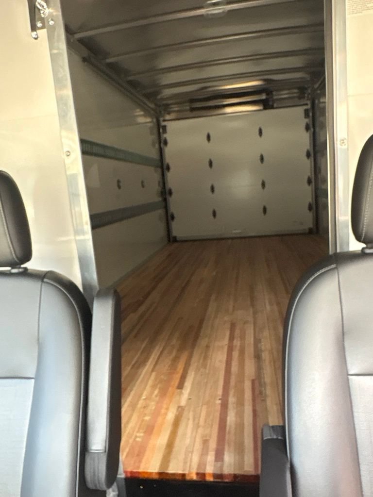 New 2026 Ford Transit 350 Low Roof DRW w/ Exterior Upgrade Package RWD image 28