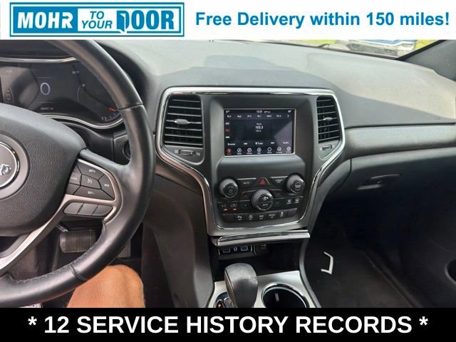 Used 2018 Jeep Grand Cherokee Laredo AWD/4WD image 32