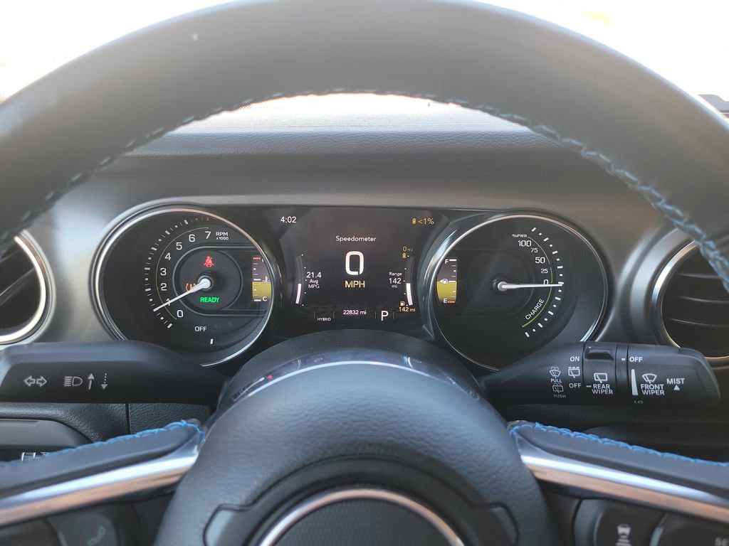Used 2022 Jeep Wrangler Unlimited Rubicon 4xe w/ Safety Group AWD/4WD image 21