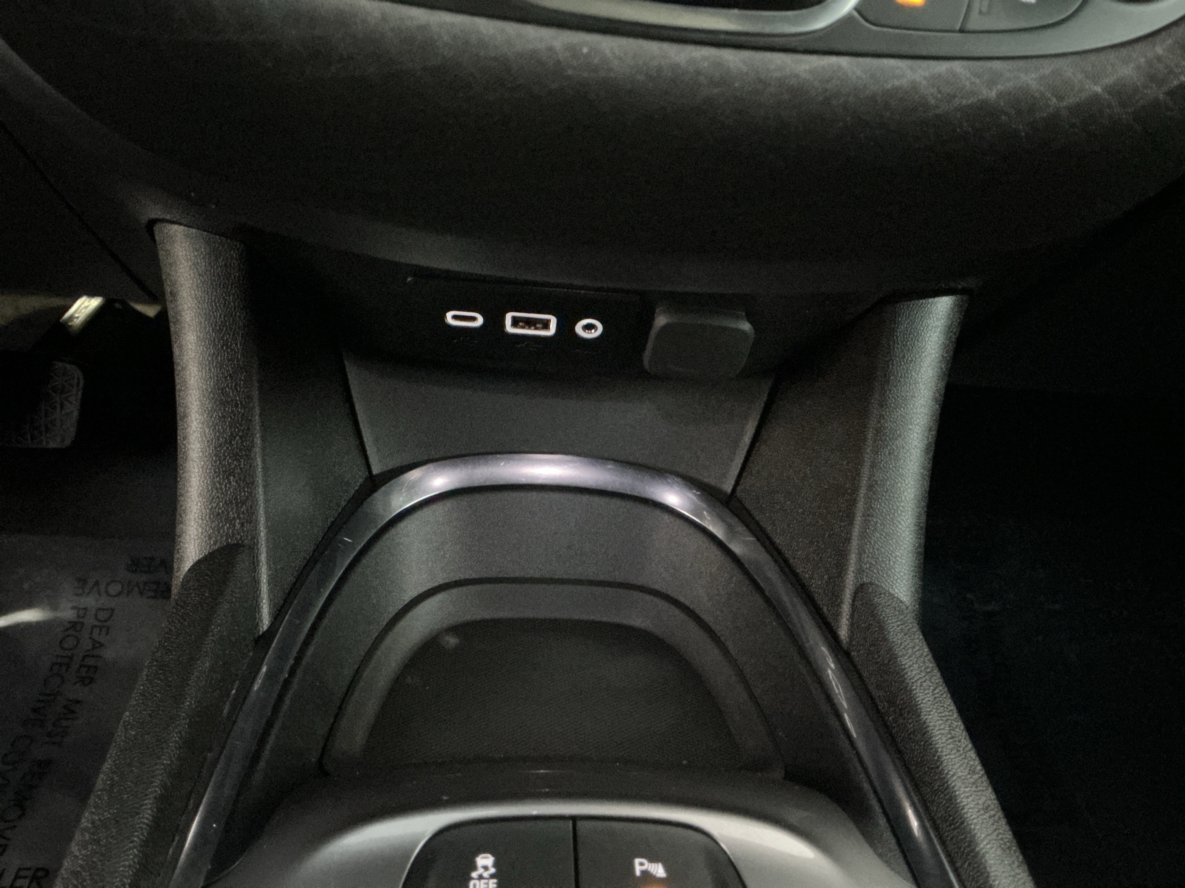 Used 2024 Chevrolet Malibu LT image 27