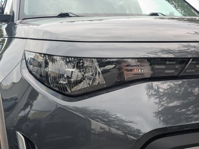 Certified 2025 Kia Soul LX w/ LX Technology Package FWD image 10