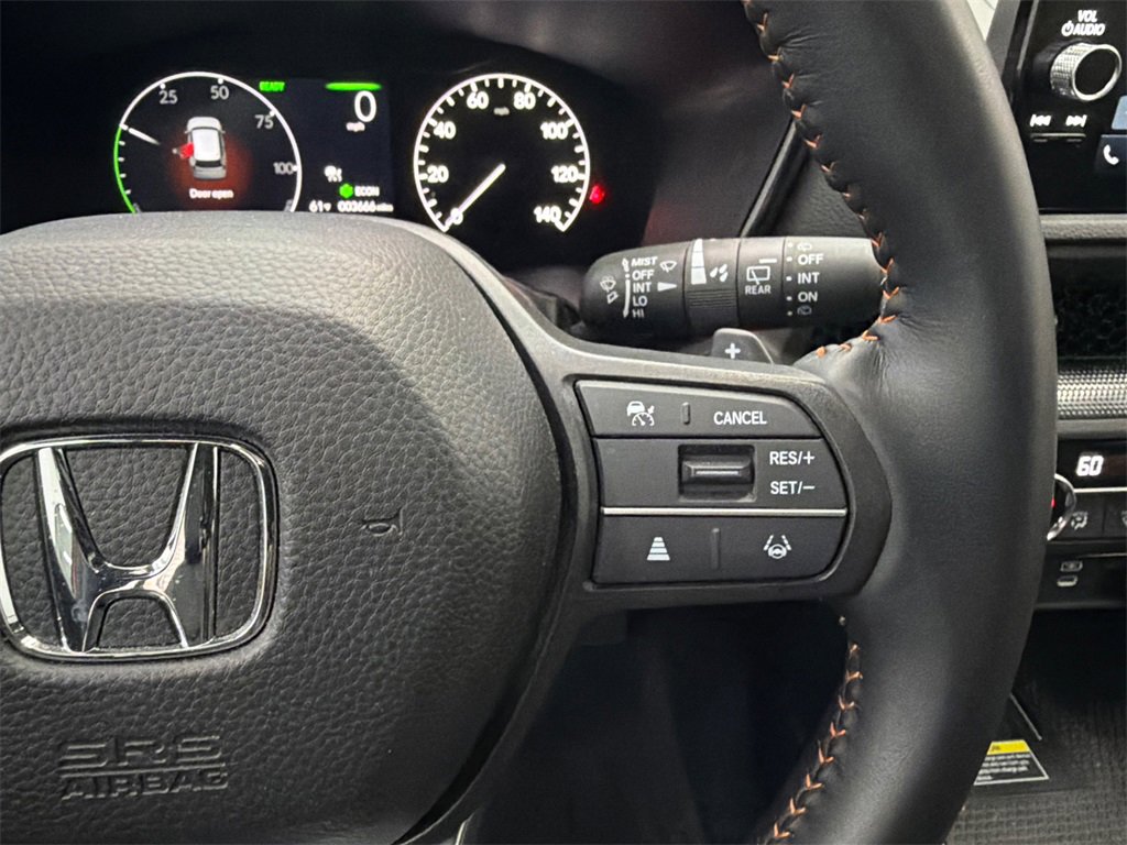 Used 2025 Honda CR-V Sport-L image 29