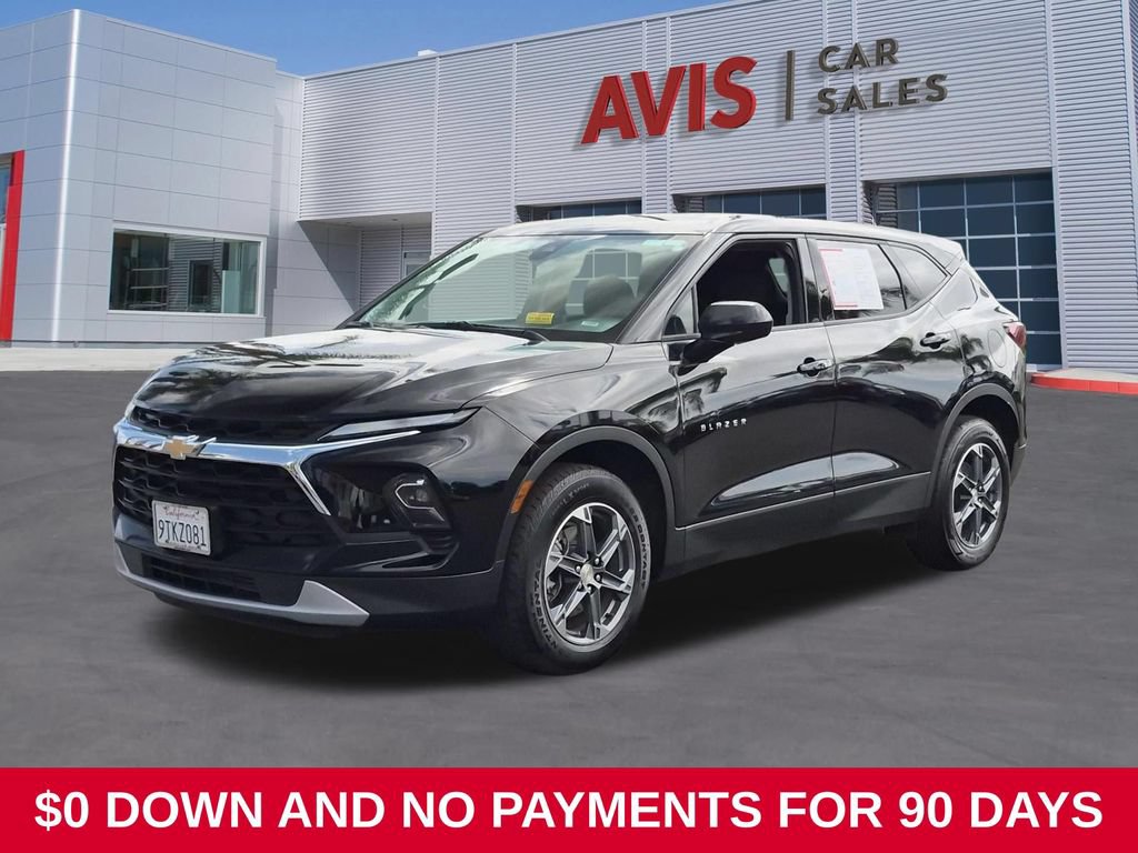 Used 2025 Chevrolet Blazer LT AWD/4WD image 1