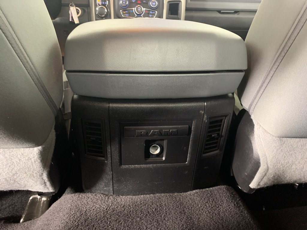 Used 2015 RAM 1500 Lone Star image 33