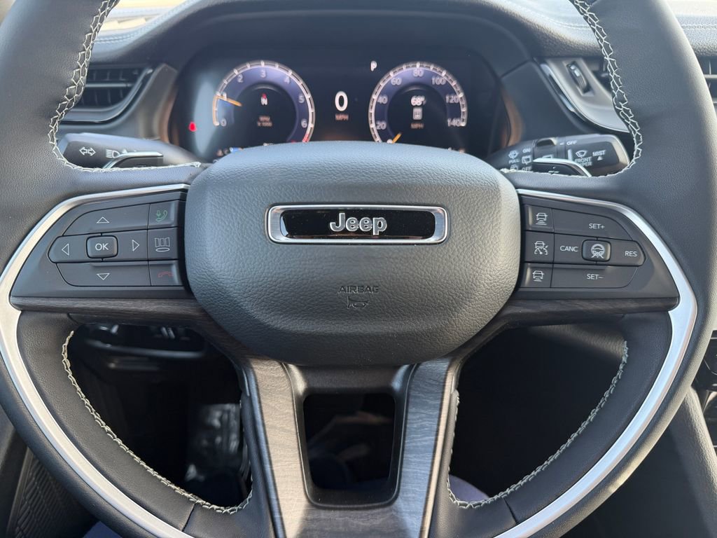 New 2026 Jeep Grand Cherokee L 4WD image 22