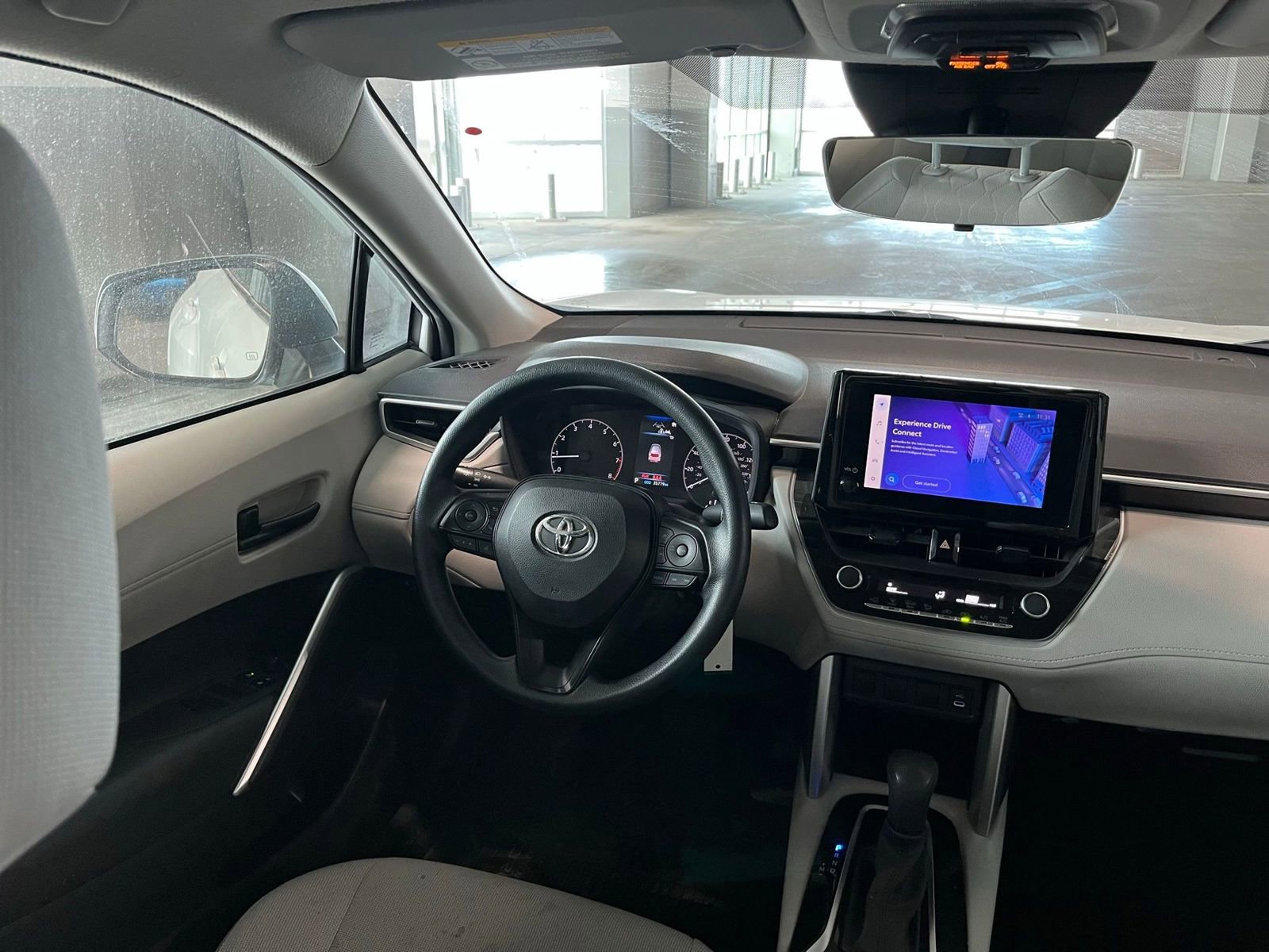 Used 2023 Toyota Corolla Cross L AWD/4WD image 30