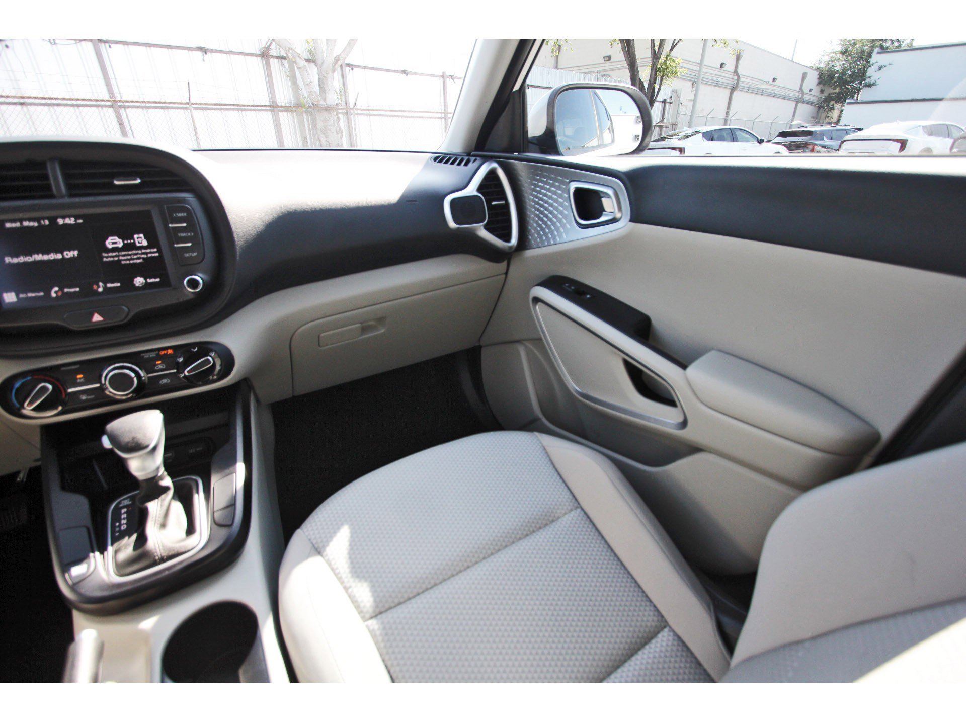 Certified 2024 Kia Soul LX w/ Option Group 015 FWD image 10