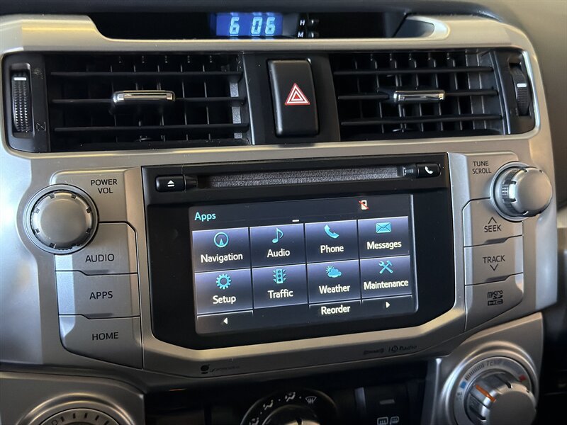 Used 2016 Toyota 4Runner SR5 Premium RWD image 26
