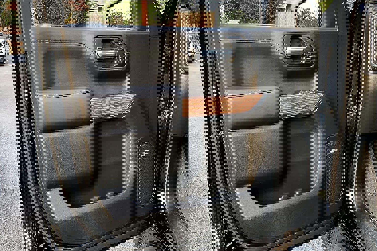 Used 2019 Chevrolet Silverado 1500 High Country w/ High Country Premium Package image 41