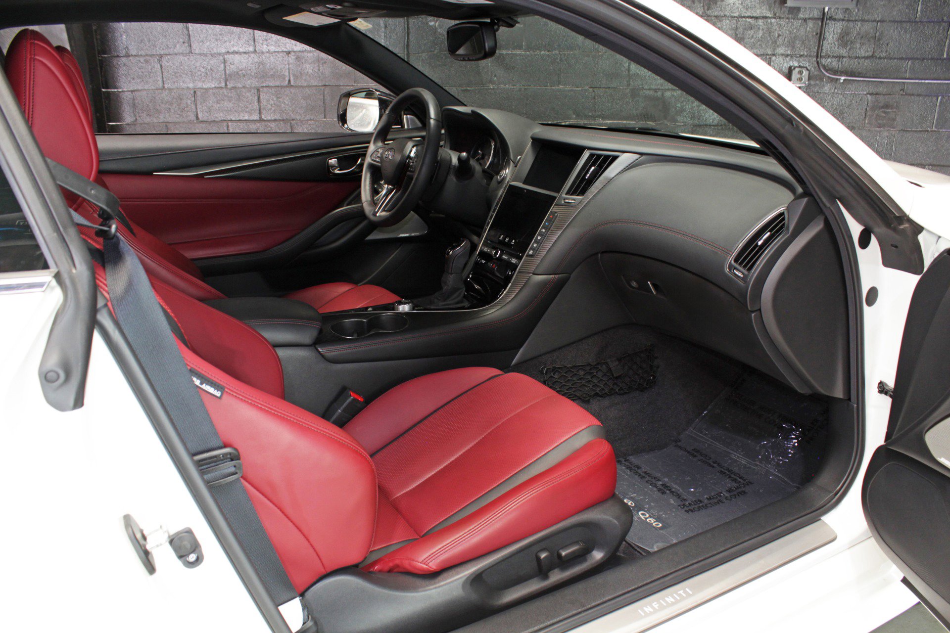 Used 2022 INFINITI Q60 Red Sport 400 w/ Cargo Package RWD image 36