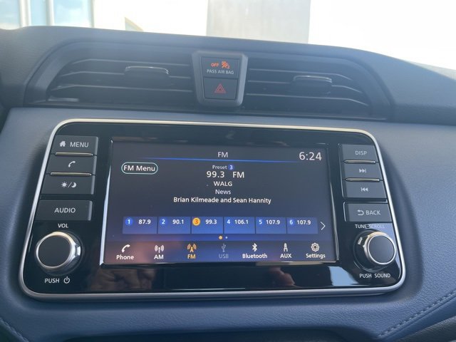 New 2025 Nissan Versa SV w/ Trunk Package image 15