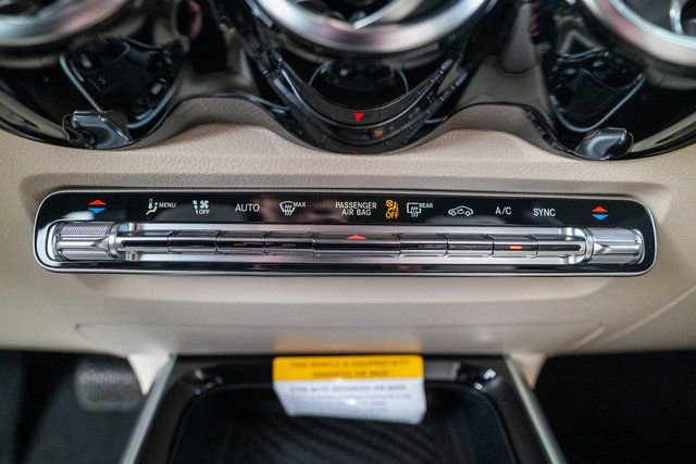 New 2026 Mercedes-Benz GLB 250 4MATIC image 26