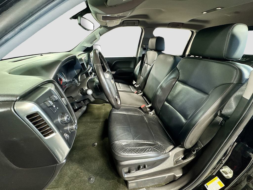 Used 2018 Chevrolet Silverado 1500 LT w/ All Star Edition AWD/4WD image 12