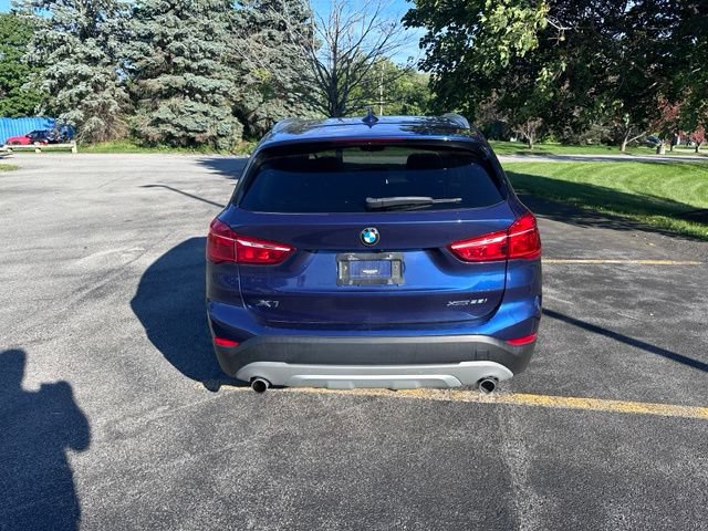 Used 2018 BMW X1 xDrive28i w/ Convenience Package AWD/4WD image 4