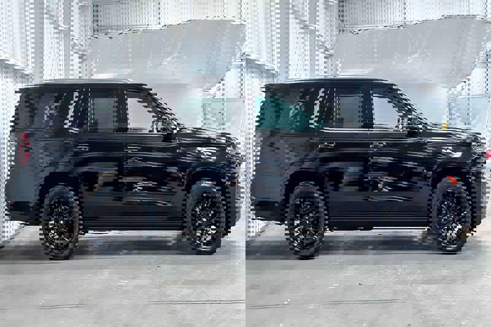 Used 2022 Chevrolet Tahoe High Country AWD/4WD image 8