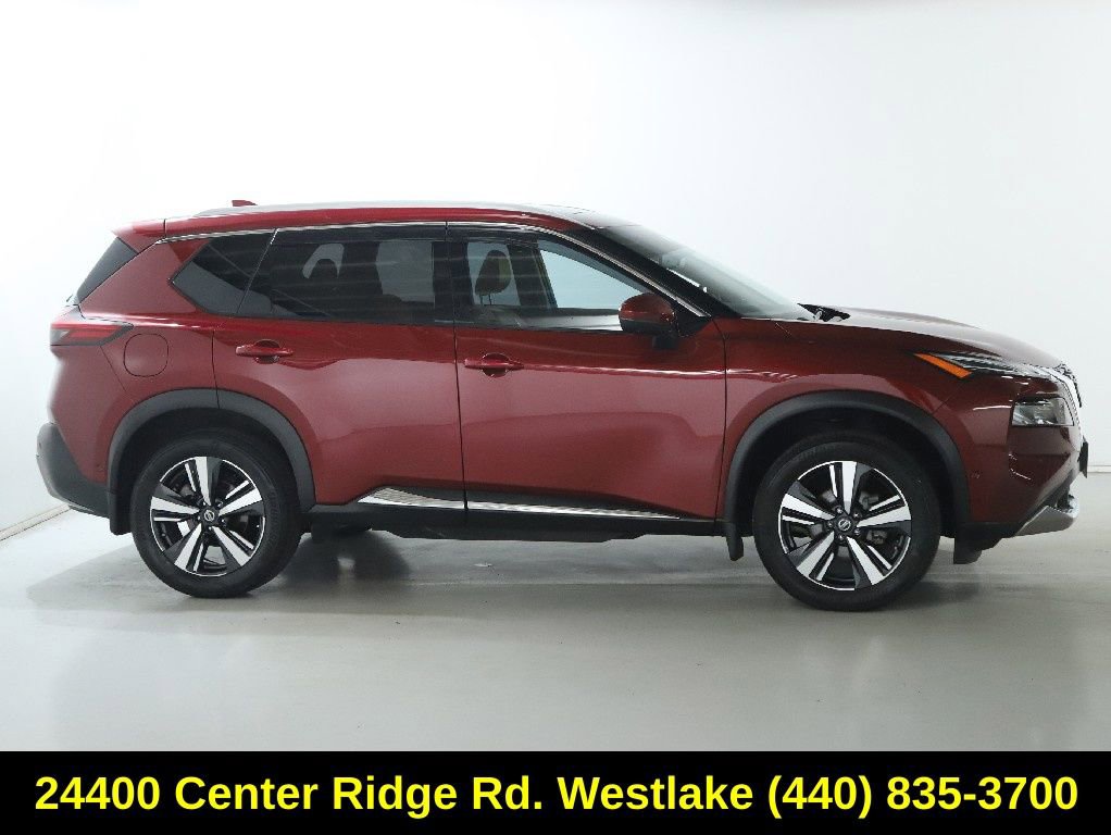 Used 2021 Nissan Rogue Platinum image 11