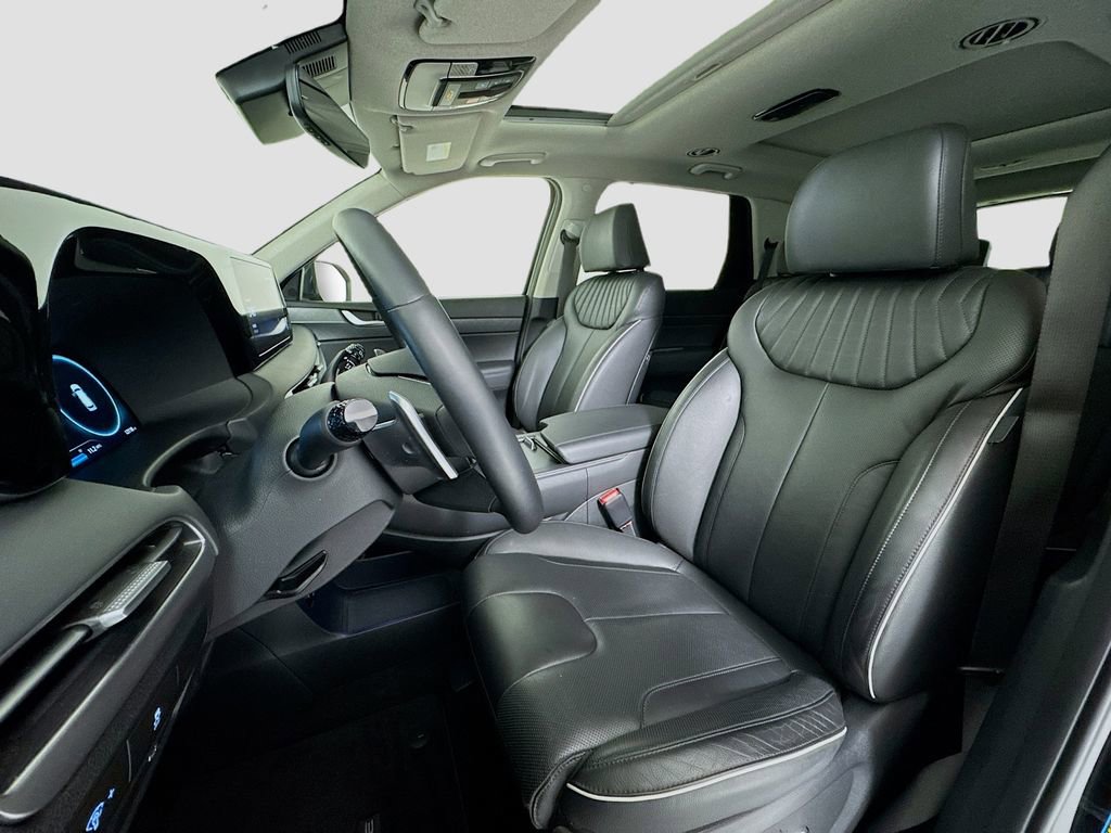 Used 2023 Hyundai Palisade Limited image 9