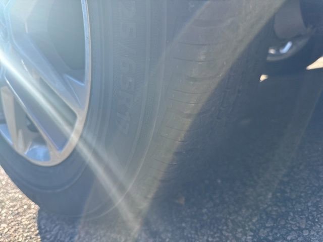 Used 2024 Chevrolet Equinox LS AWD/4WD image 5