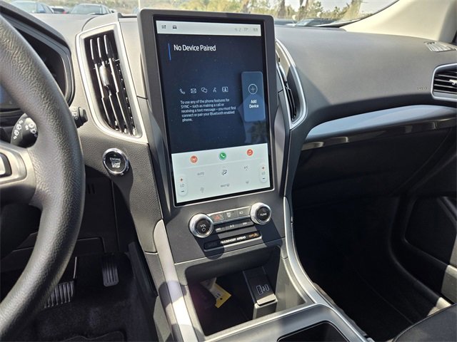 Used 2024 Ford Edge SE w/ Black Appearance Package image 23