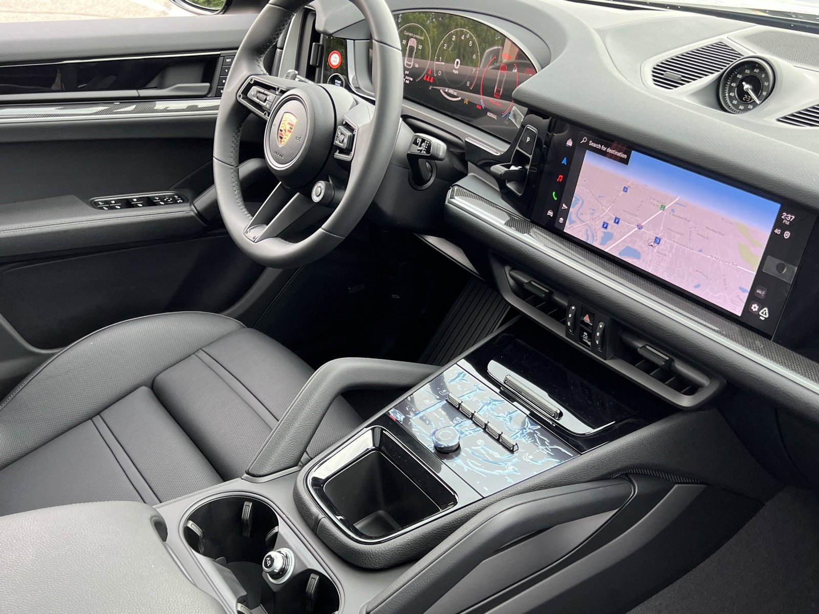New 2026 Porsche Cayenne Coupe image 13