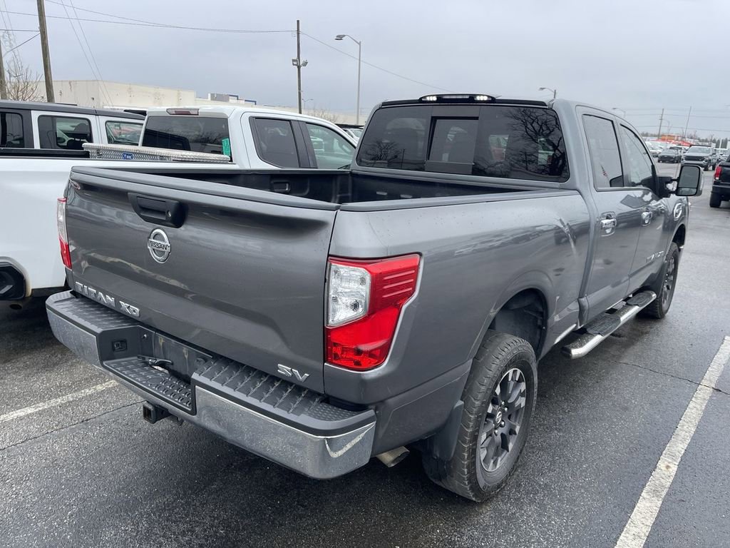 Used 2017 Nissan Titan SV image 13