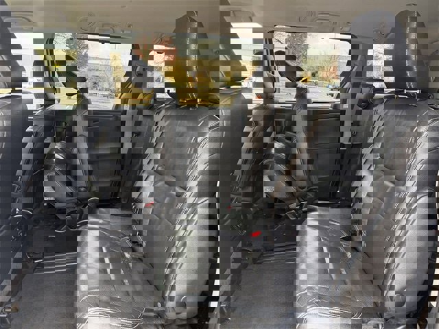 Used 2018 Toyota Sienna SE image 25