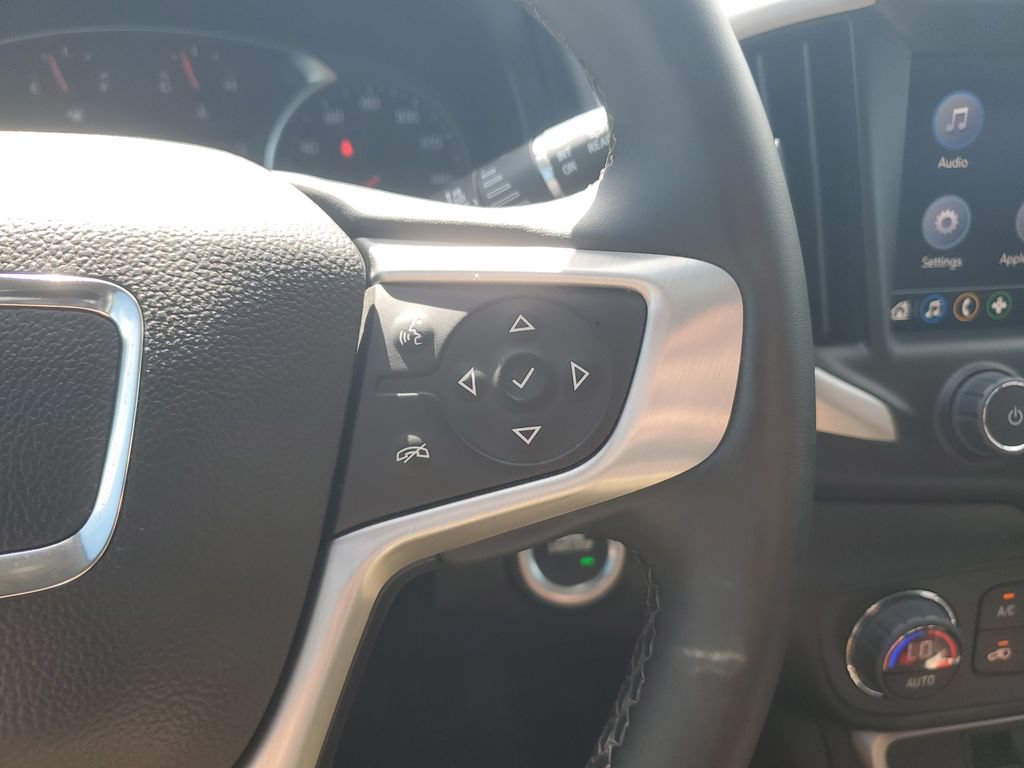 Used 2024 GMC Terrain SLT w/ Tech Package AWD/4WD image 23