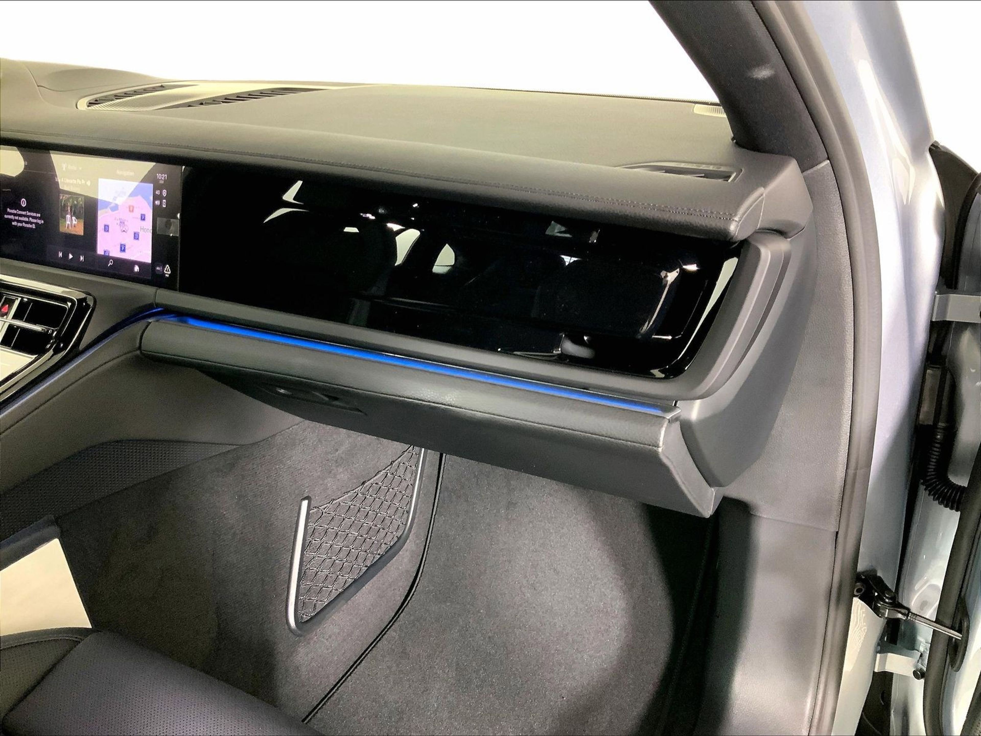 New 2026 Porsche Panamera RWD image 15