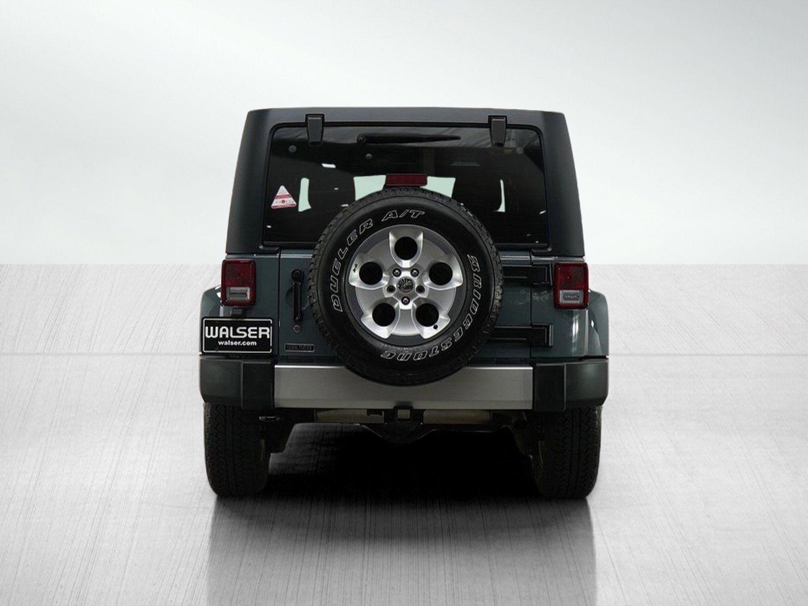 Used 2014 Jeep Wrangler Unlimited Sahara w/ Connectivity Group image 4