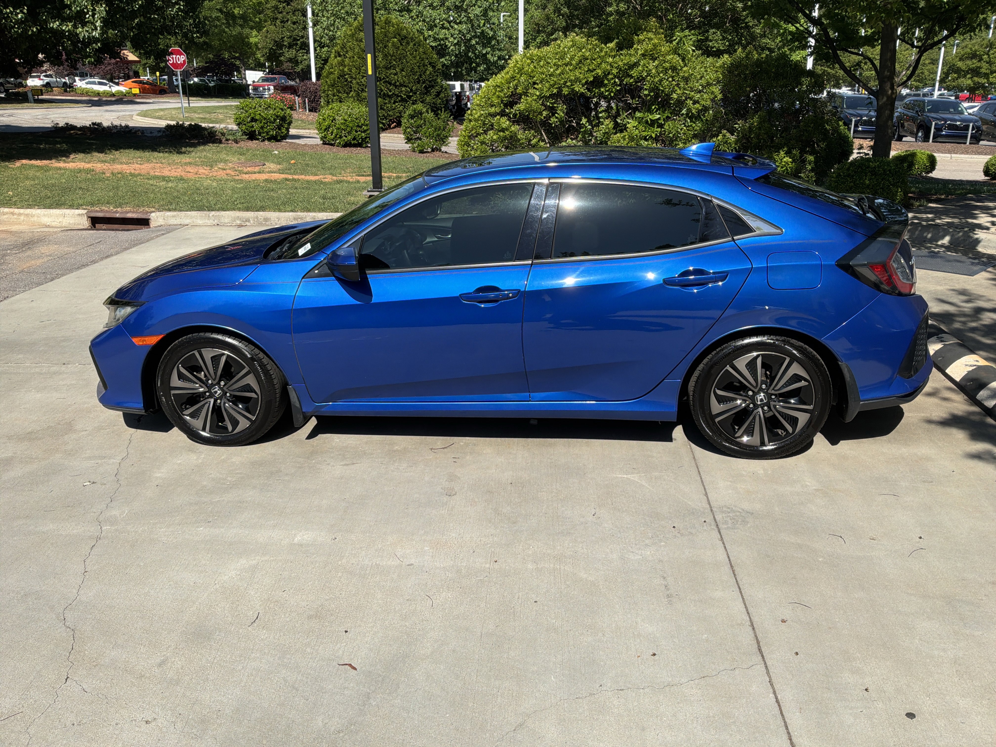 Used 2018 Honda Civic EX image 7