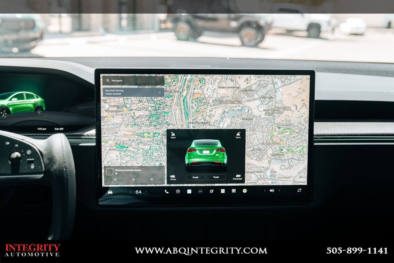 Used 2026 Tesla Model X Plaid image 25