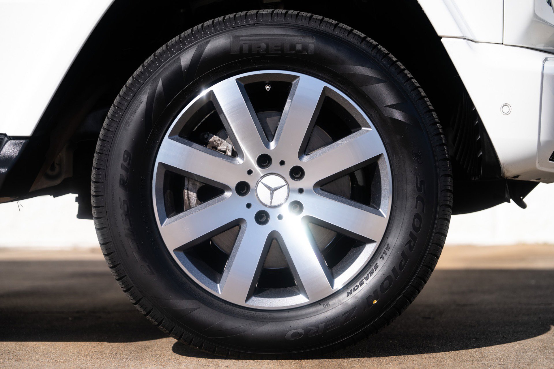 Used 2019 Mercedes-Benz G 550 image 41