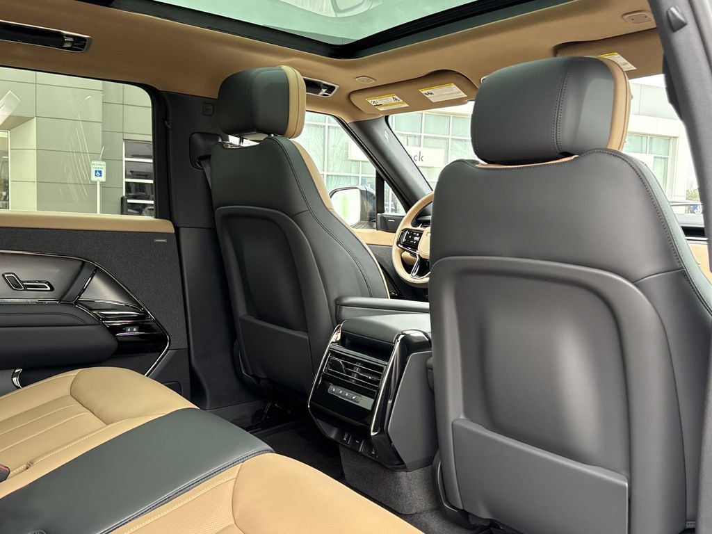 New 2026 Land Rover Range Rover Sport Dynamic SE image 15