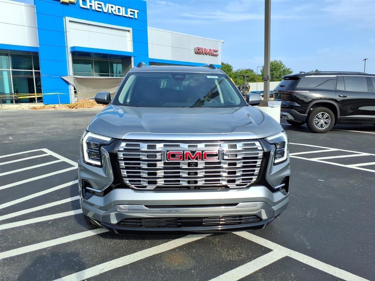New 2027 GMC Terrain Denali AWD/4WD image 2