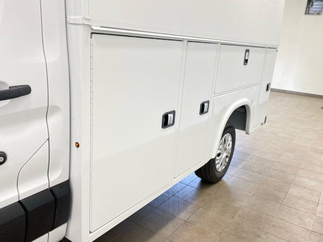 New 2026 Ford Transit 350 w/ Interior Upgrade Package RWD image 5