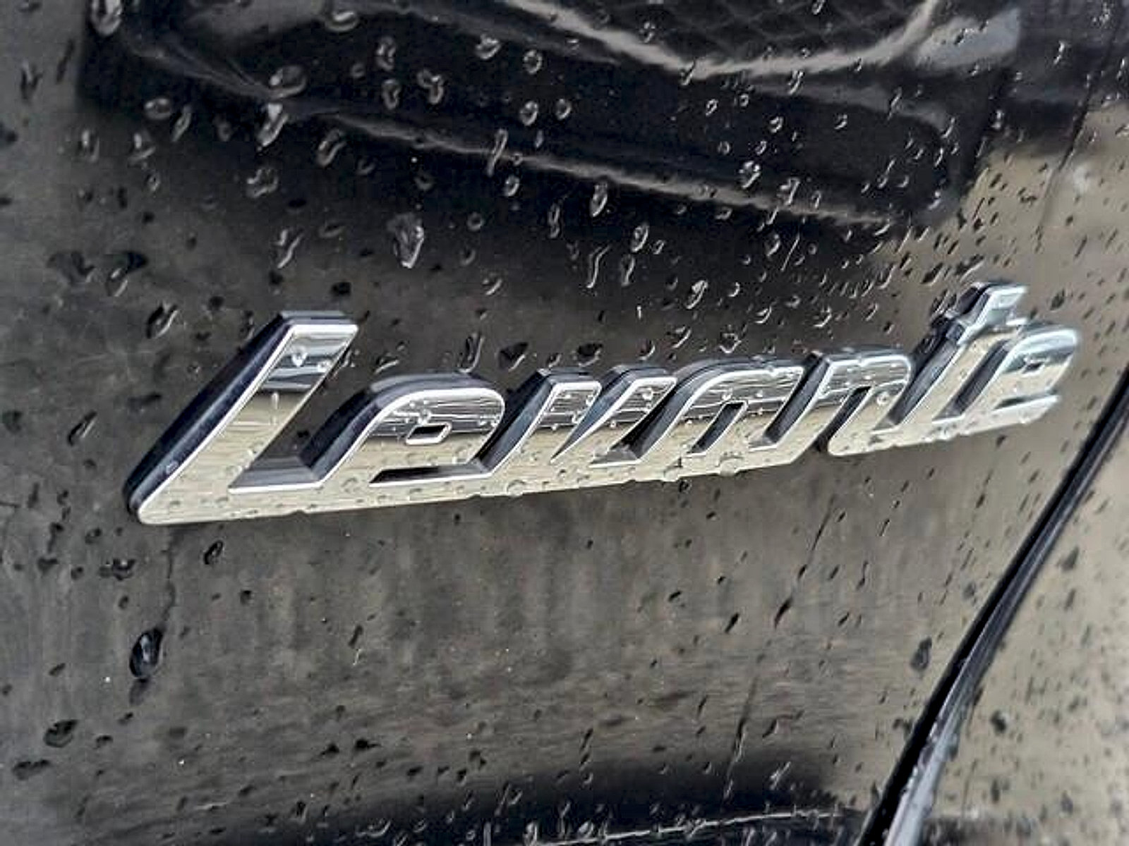 Used 2023 Maserati Levante GT AWD/4WD image 14