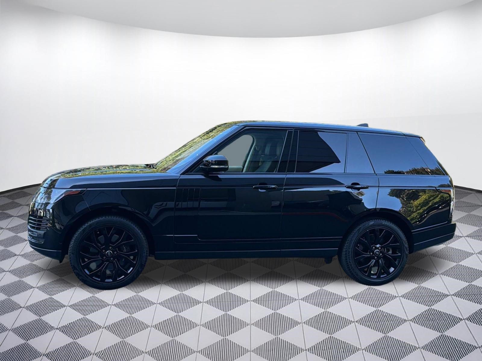 Used 2022 Land Rover Range Rover Westminster Edition AWD/4WD image 2