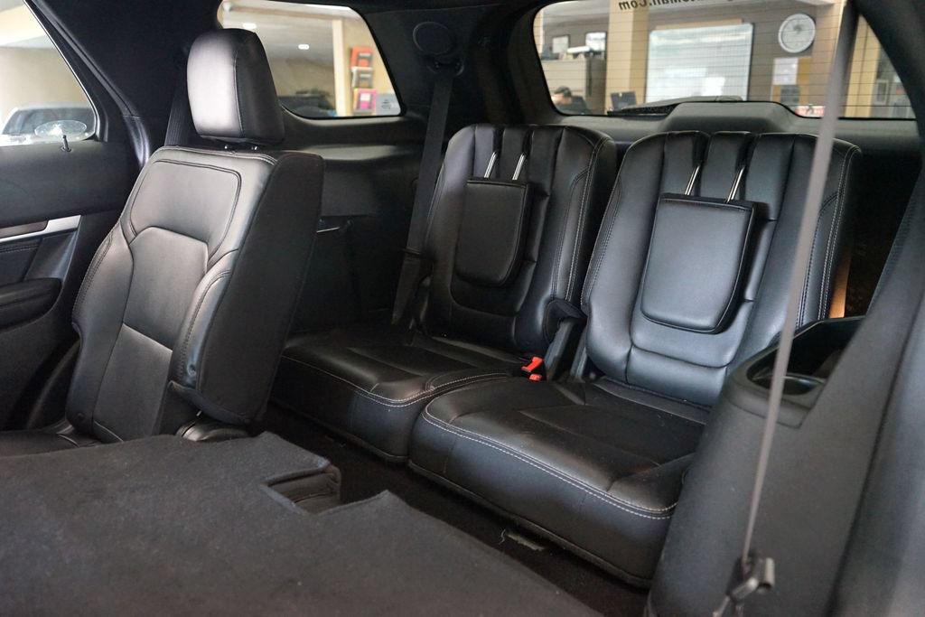 Used 2019 Ford Explorer Limited w/ Class III Trailer Tow Package AWD/4WD image 16