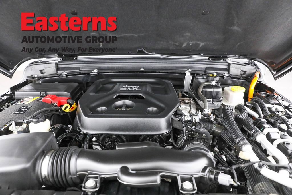 Used 2023 Jeep Wrangler Unlimited w/ Cold Weather Group image 27