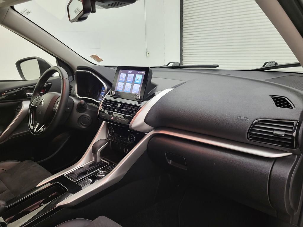 Used 2025 Mitsubishi Eclipse Cross SE image 35