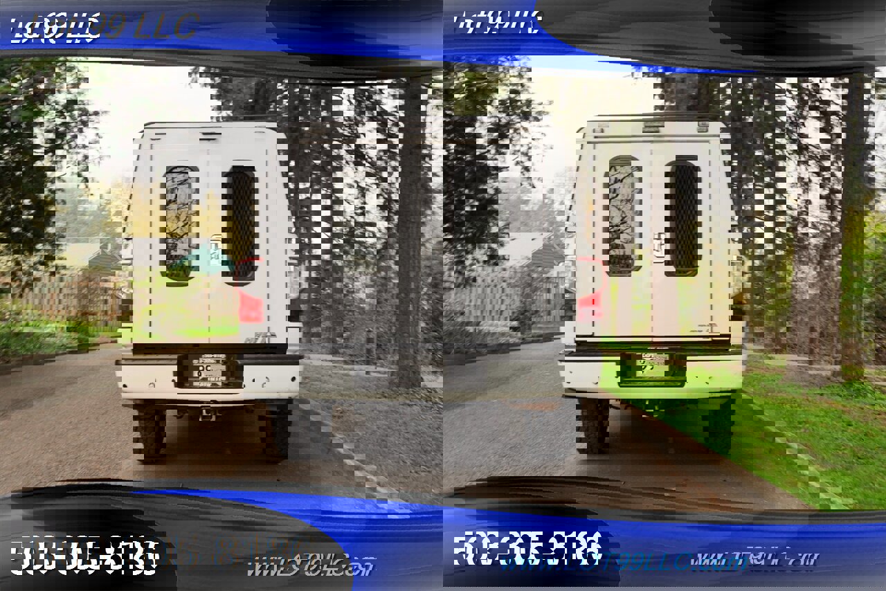 Used 2021 Nissan Titan SV w/ SV Convenience Package image 10